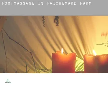 Foot massage in  Faichemard Farm